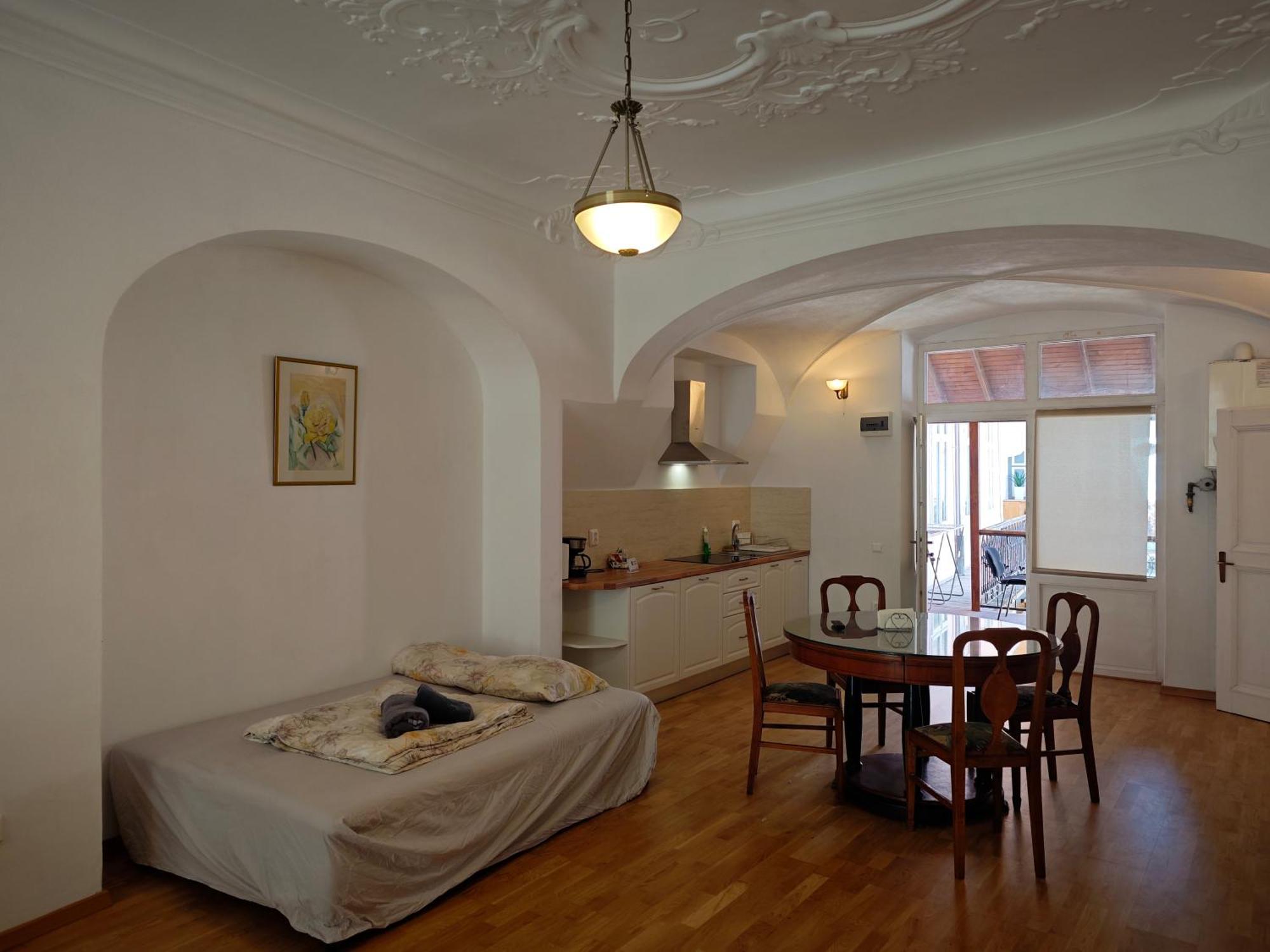 Clasic Studio Central Брашов Экстерьер фото