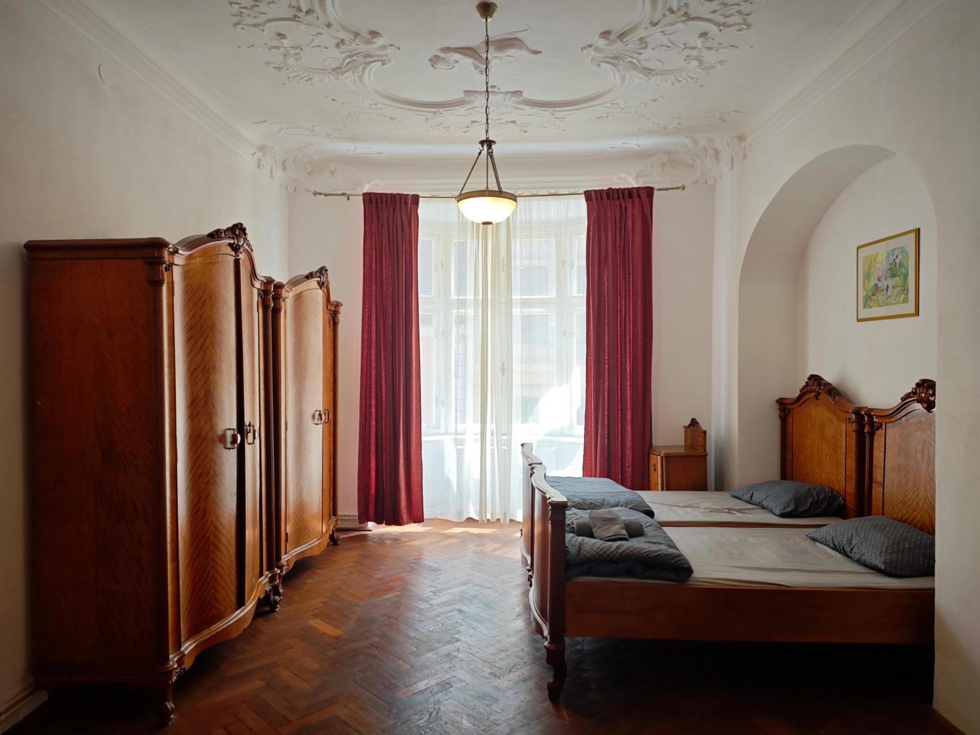 Clasic Studio Central Брашов Экстерьер фото
